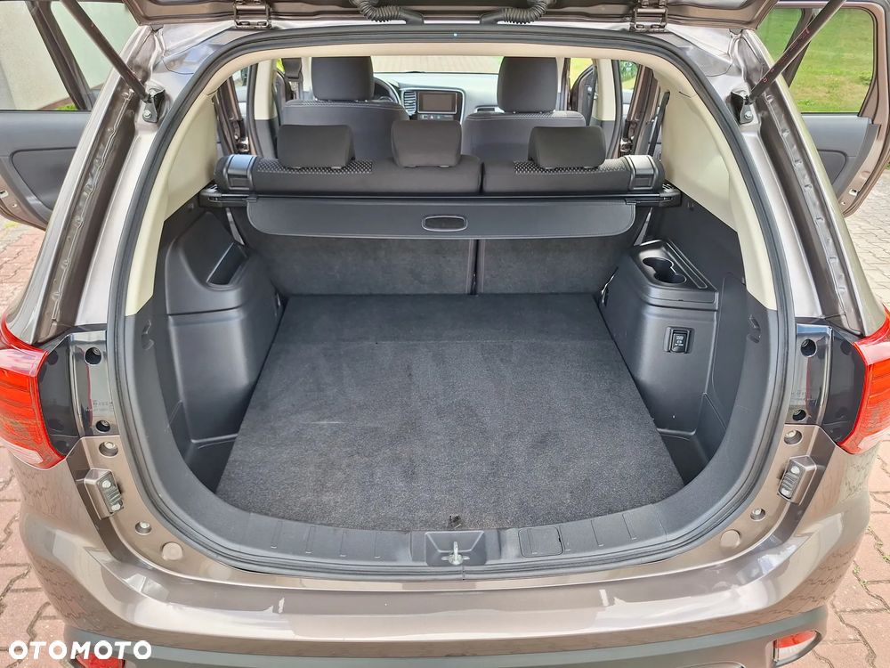 Mitsubishi Outlander 2.0 4WD CVT Plus - 14
