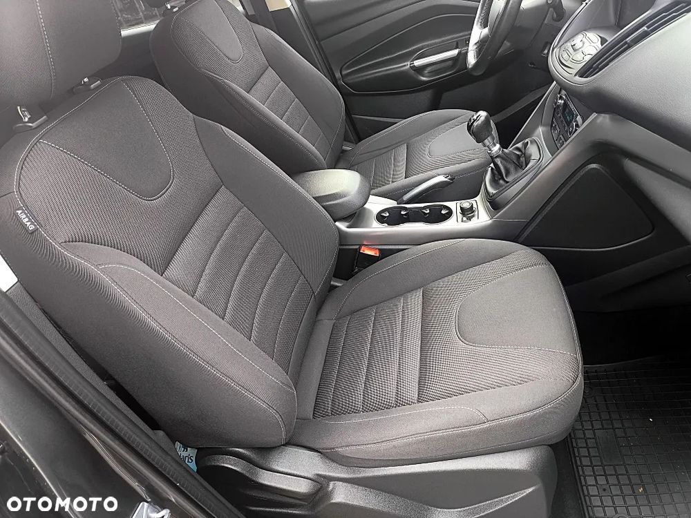 Ford Kuga 2.0 TDCi 2x4 SYNC - 34