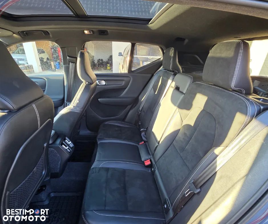 Volvo XC 40 T5 AWD Geartronic R-Design - 11