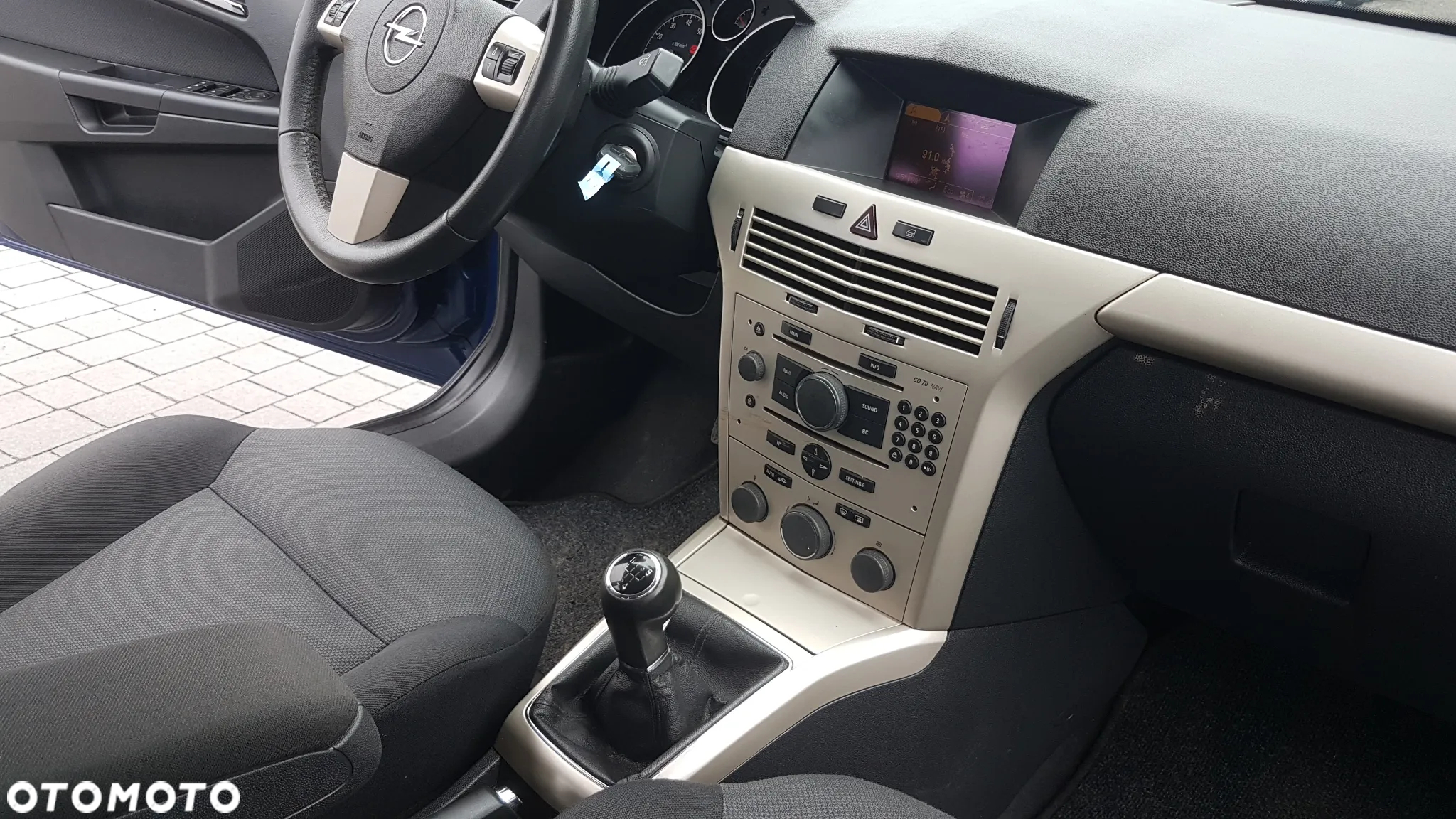 Opel Astra 1.6 - 12