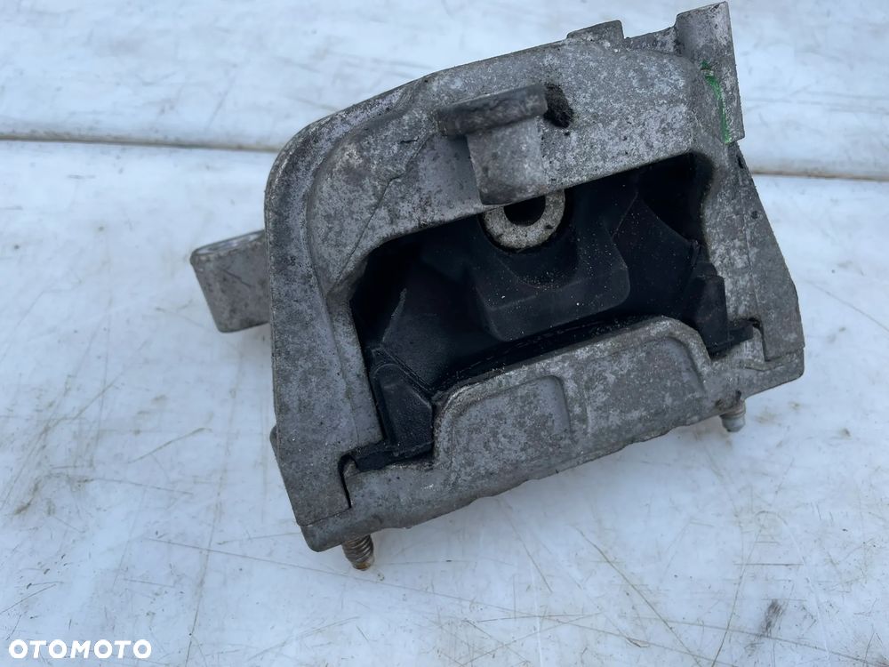 PODUSZKA ŁAPA AUDI A3 8P GOLF  V 2.0 TDI BMM 1K0199262AT - 4