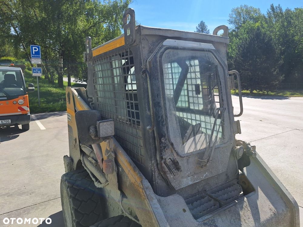 Caterpillar 226 4X4 - 25