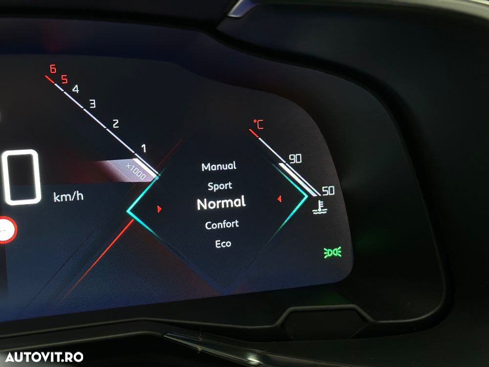 DS Automobiles DS 7 Crossback - 21