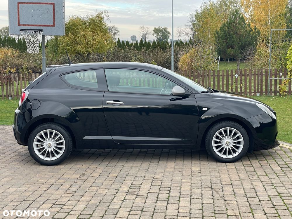 Alfa Romeo Mito - 12