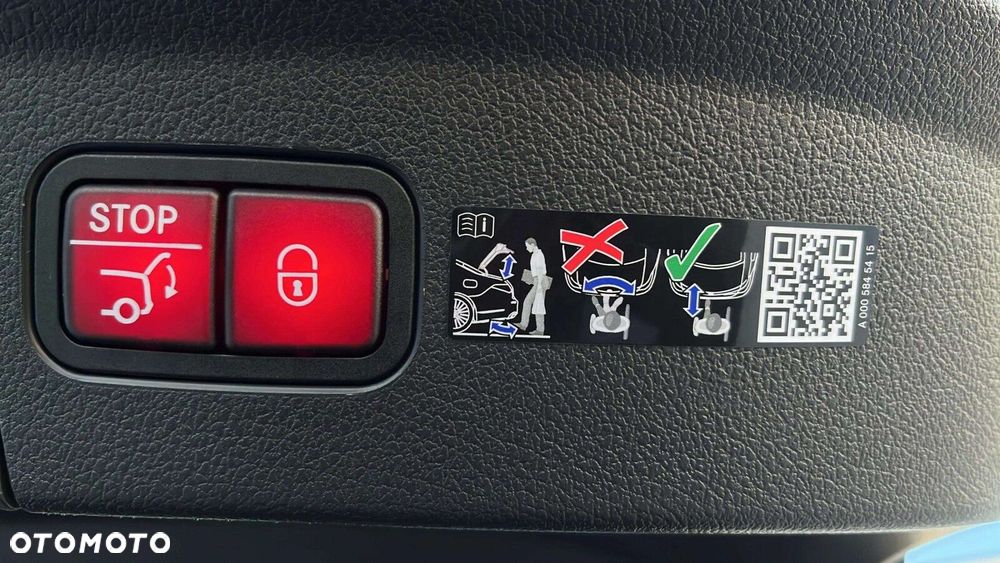 Mercedes-Benz GLE - 32