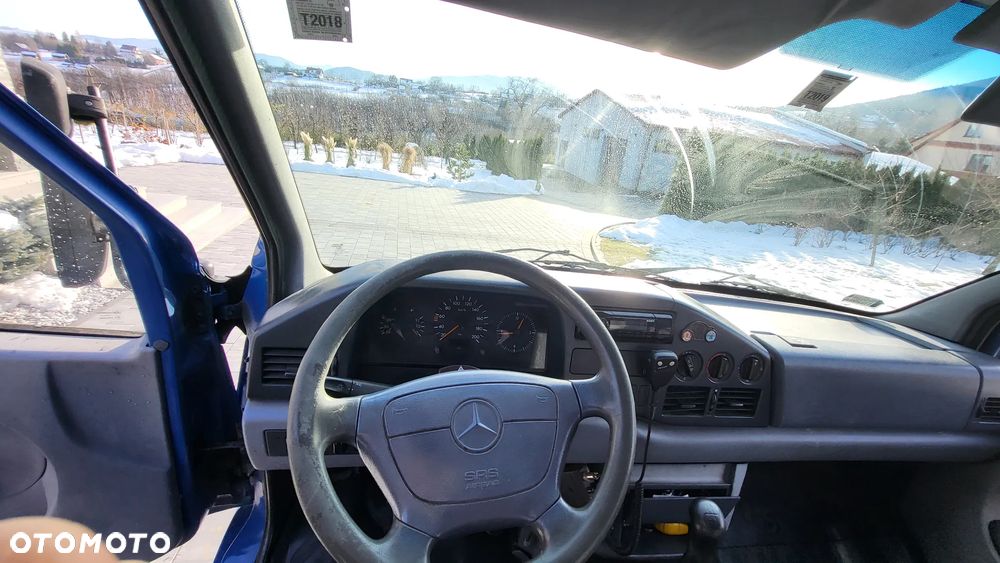 Mercedes-Benz Sprinter - 8