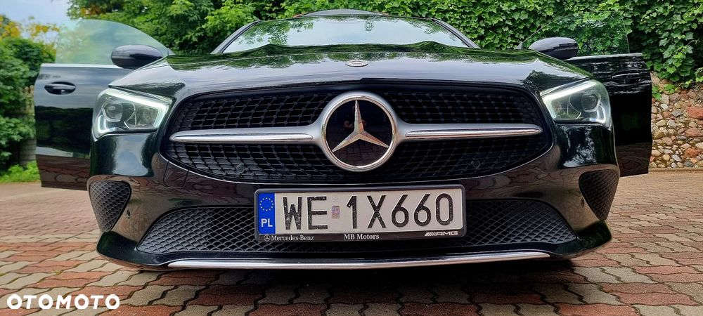 Mercedes-Benz CLA 220 d Progressive 8G-DCT - 11