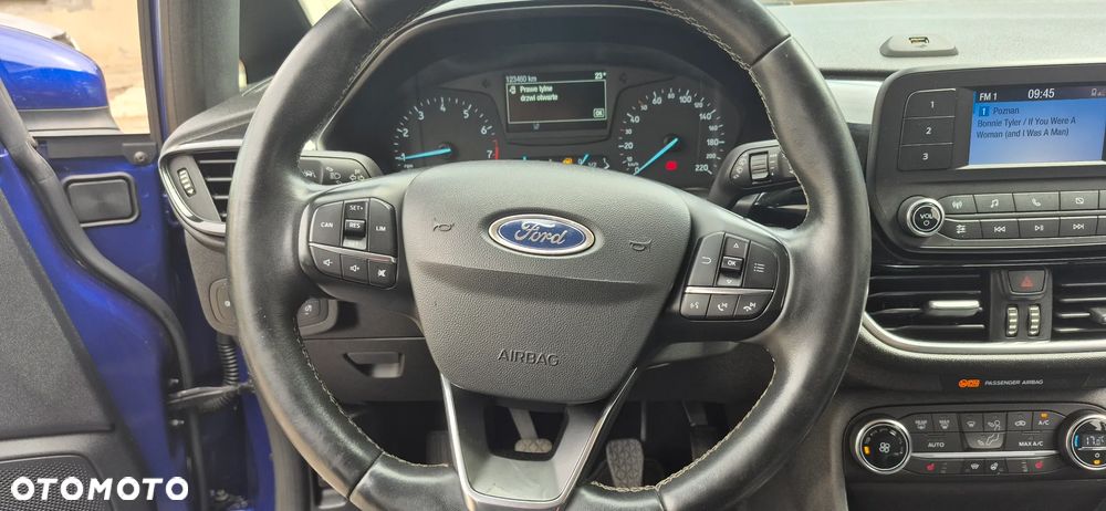 Ford Fiesta 1.1 S&S ST-LINE - 19