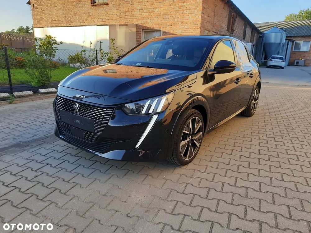 Peugeot 208 PureTech 100 GT