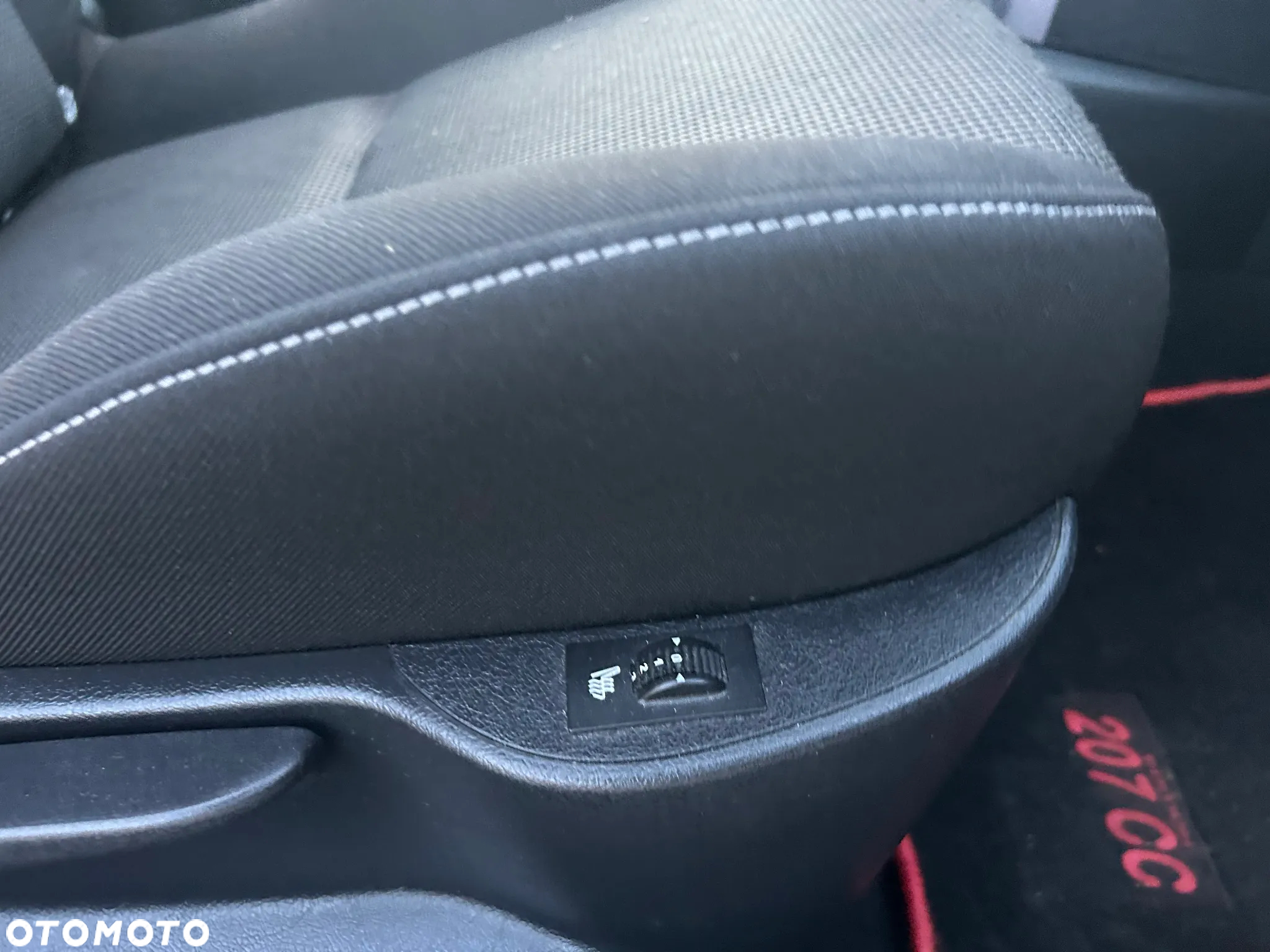 Peugeot 207 CC 120 VTi Sport - 12
