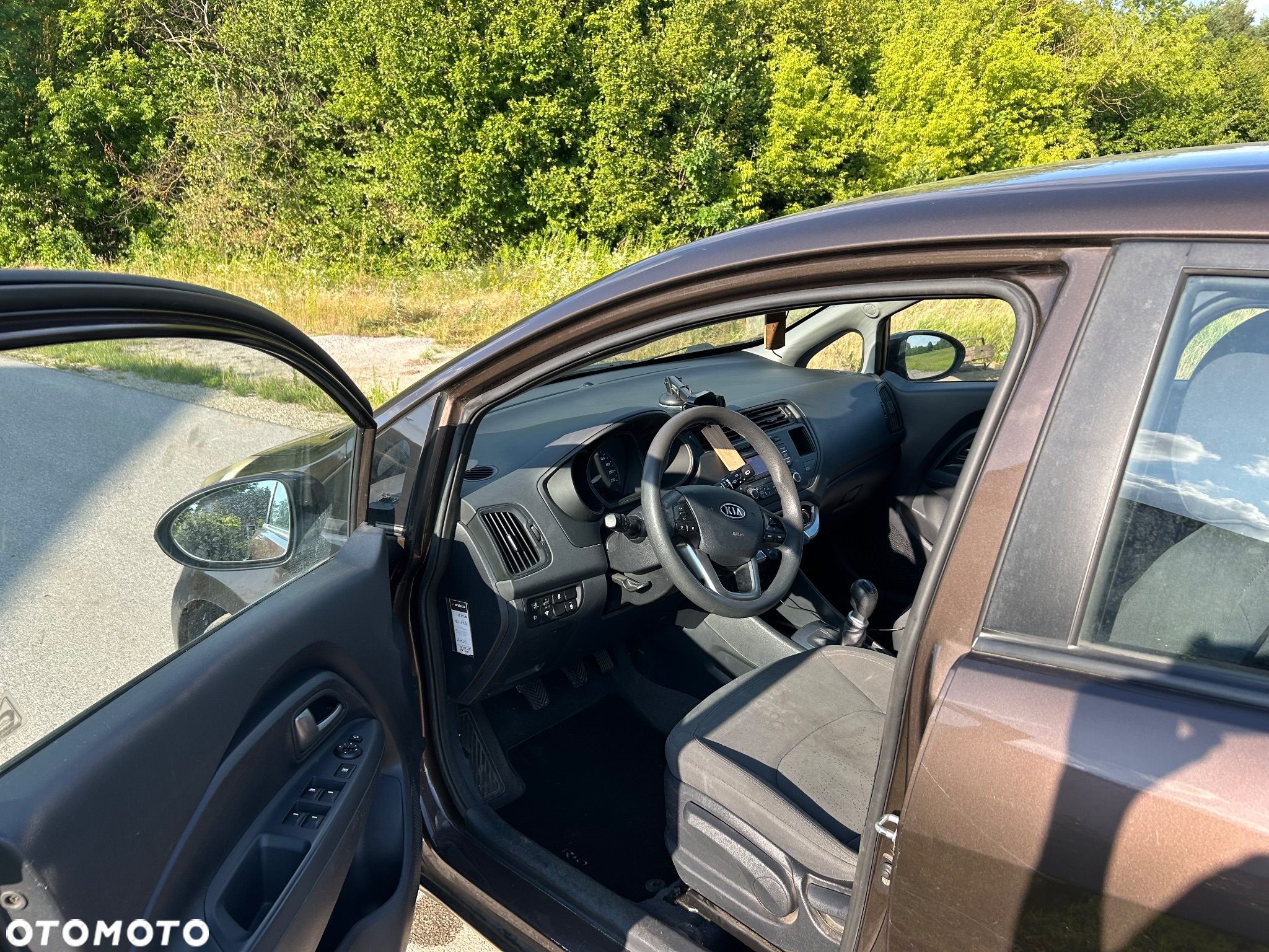 Kia Rio - 9