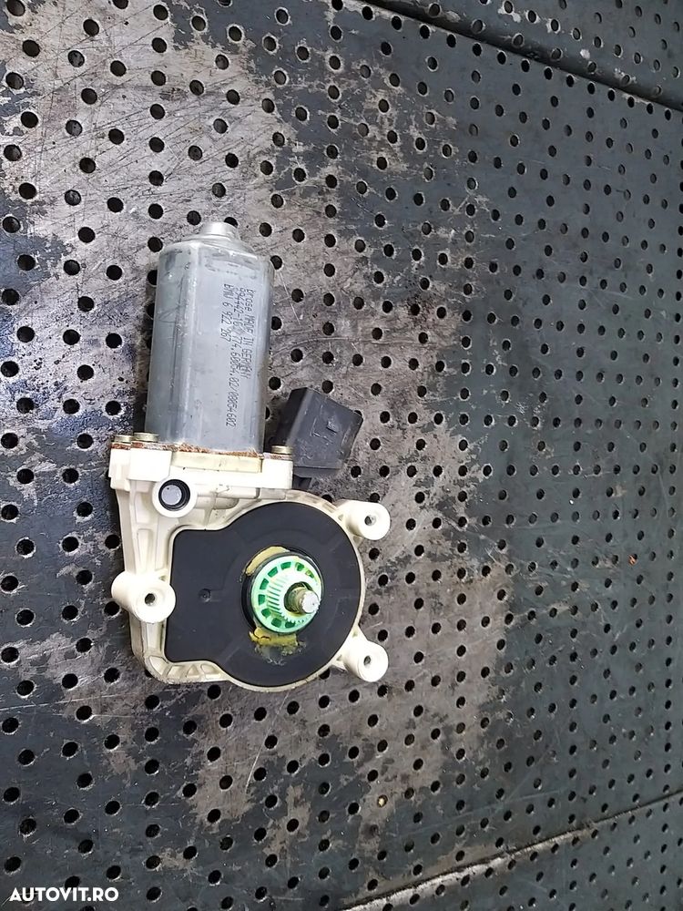 Motoras macara stanga fata bmw seria 5 e60 994442102 7746005402 6922267 - 3