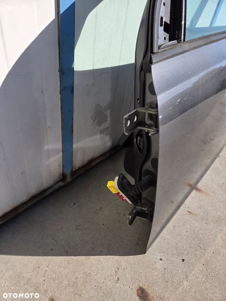 Drzwi przednie lewe Peugeot 308 T9 EVLC - 7