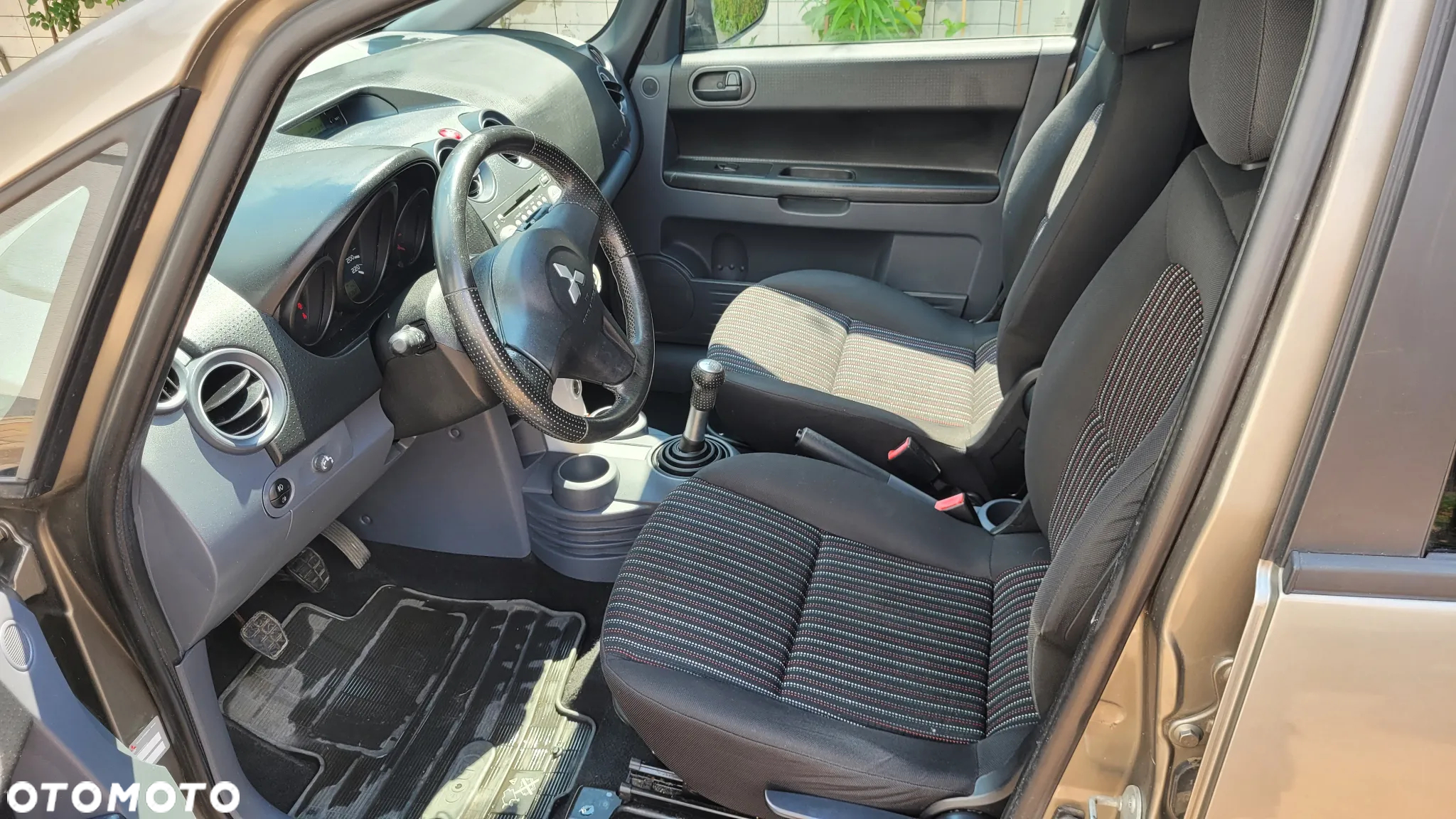 Mitsubishi Colt 1.3 ClearTec Intense - 12