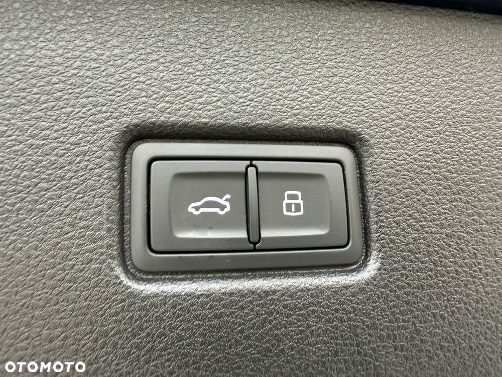 Audi Q5 Sportback 40 TDI quattro S tronic S line - 26