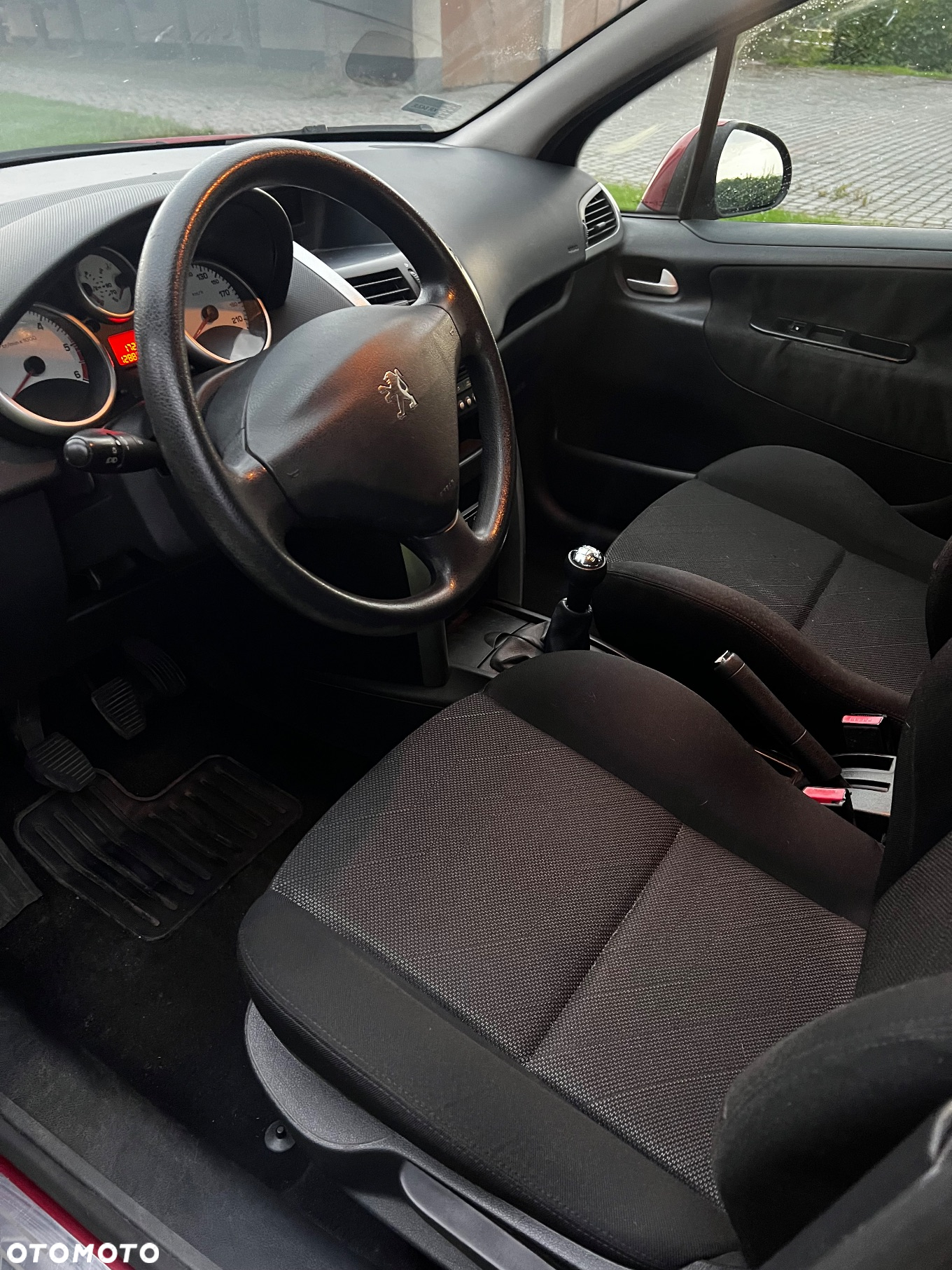 Peugeot 207 1.4 HDi Presence - 7
