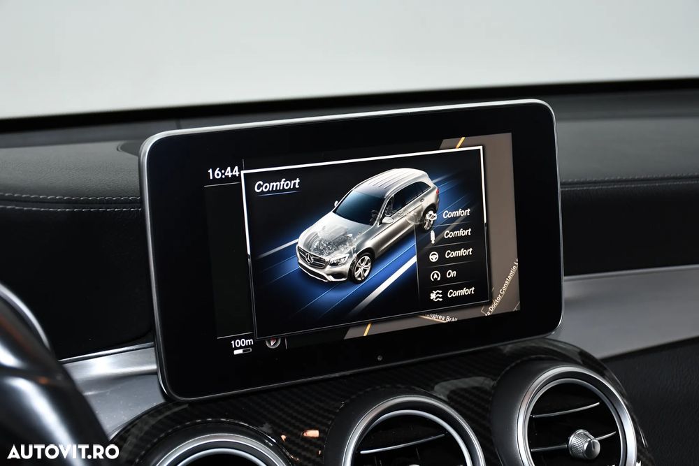 Mercedes-Benz GLC 220 d 4MATIC 9G-TRONIC AMG Line - 20