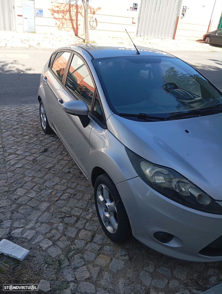 Ford Fiesta 1.25 Techno 124g - 1