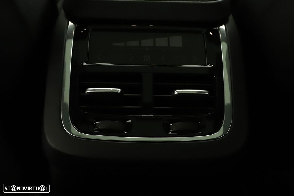 Volvo XC 90 2.0 T8 PHEV Core AWD - 25