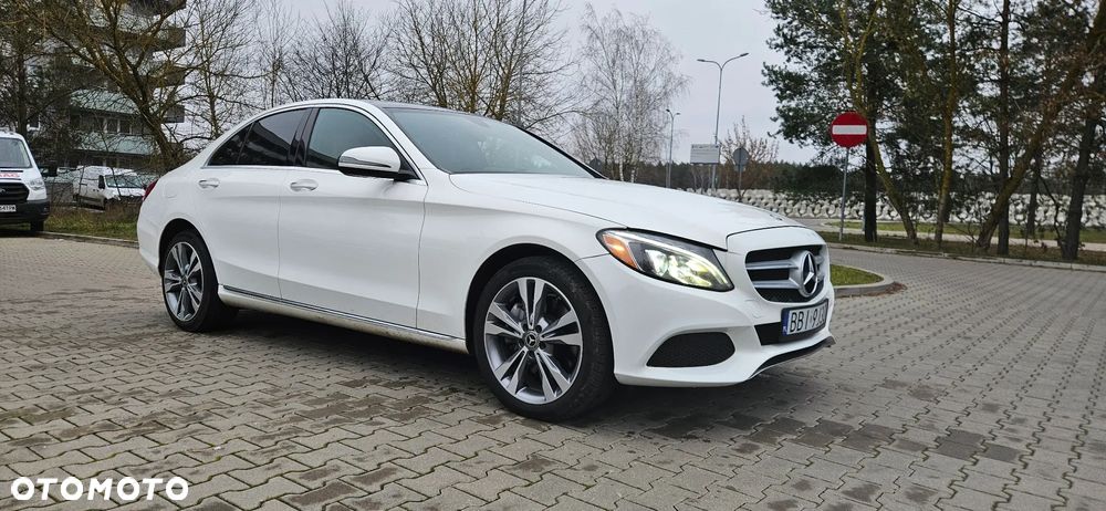 Mercedes-Benz Klasa C 300 9G-TRONIC Avantgarde - 6