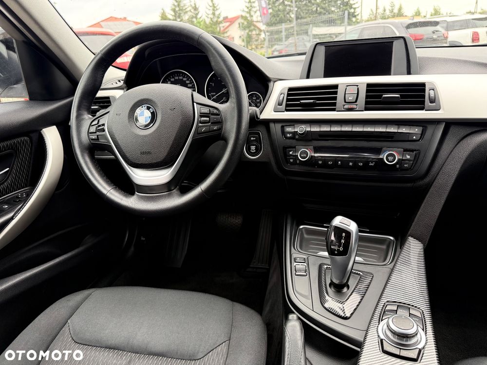 BMW Seria 3 - 16