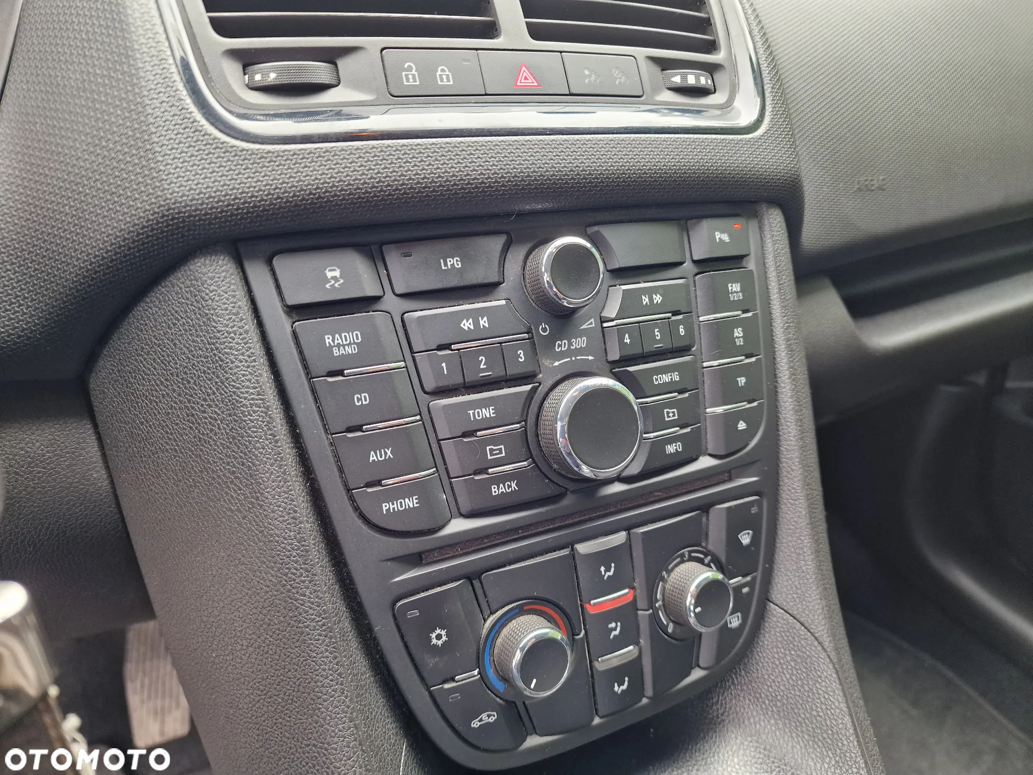 Opel Meriva 1.4 Active - 21