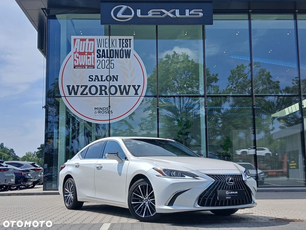 Lexus ES 300h Business Edition - 1