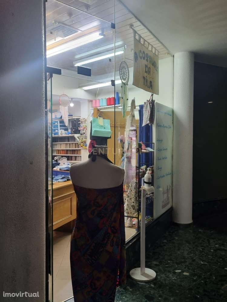 Loja Arrendada na Av. Duque de Loulé - Grande imagem: 3/5