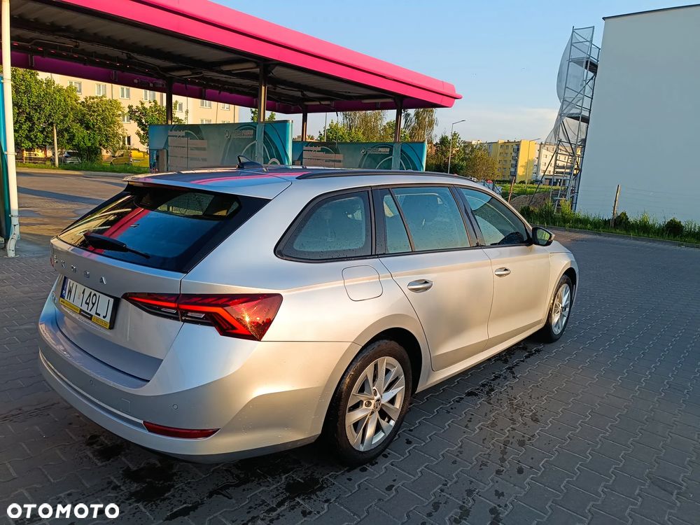 Skoda Octavia 1.5 TSI GPF ACT Ambition - 8