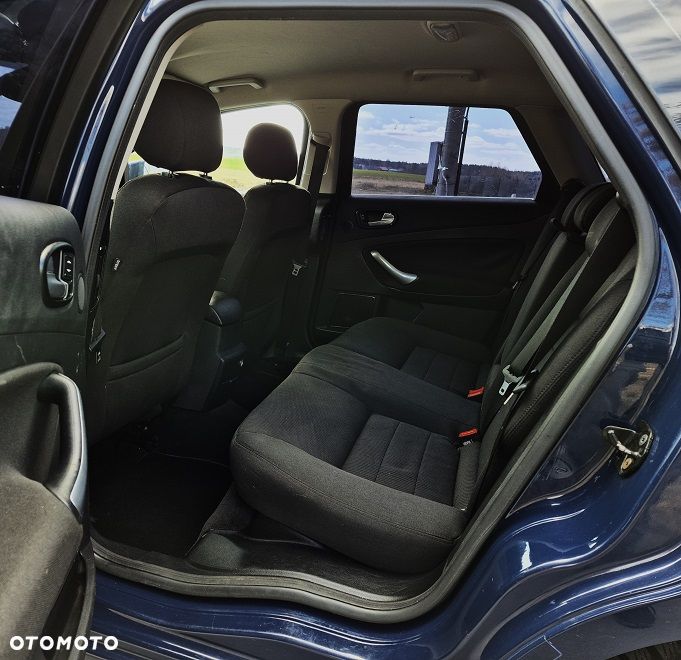 Ford Mondeo 2.0 TDCi Gold X - 14