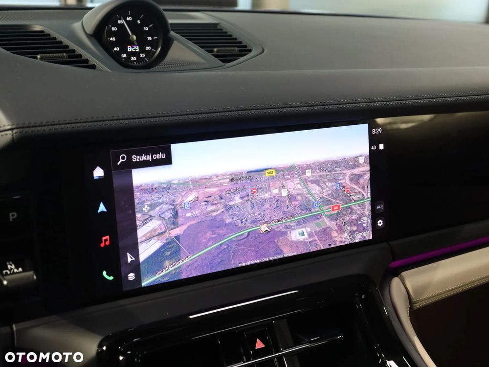 Porsche Panamera 4S E-Hybrid PHEV - 28