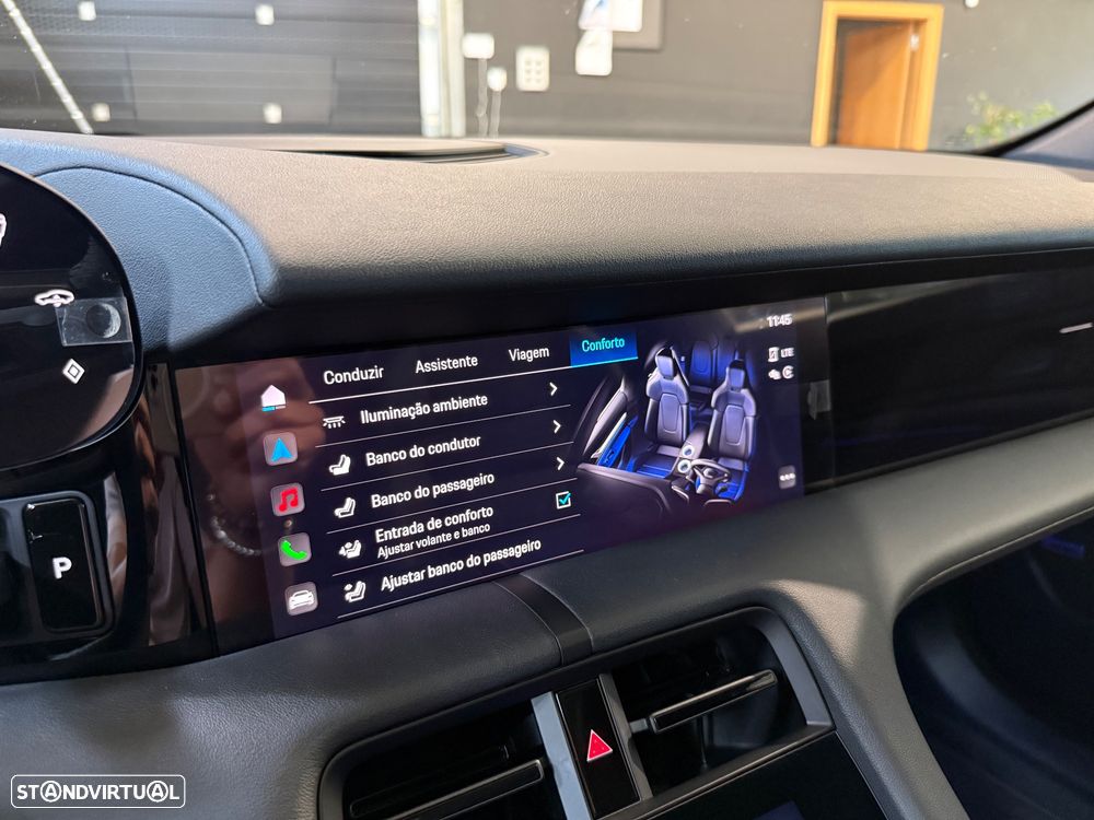 Porsche Taycan Standard - 33