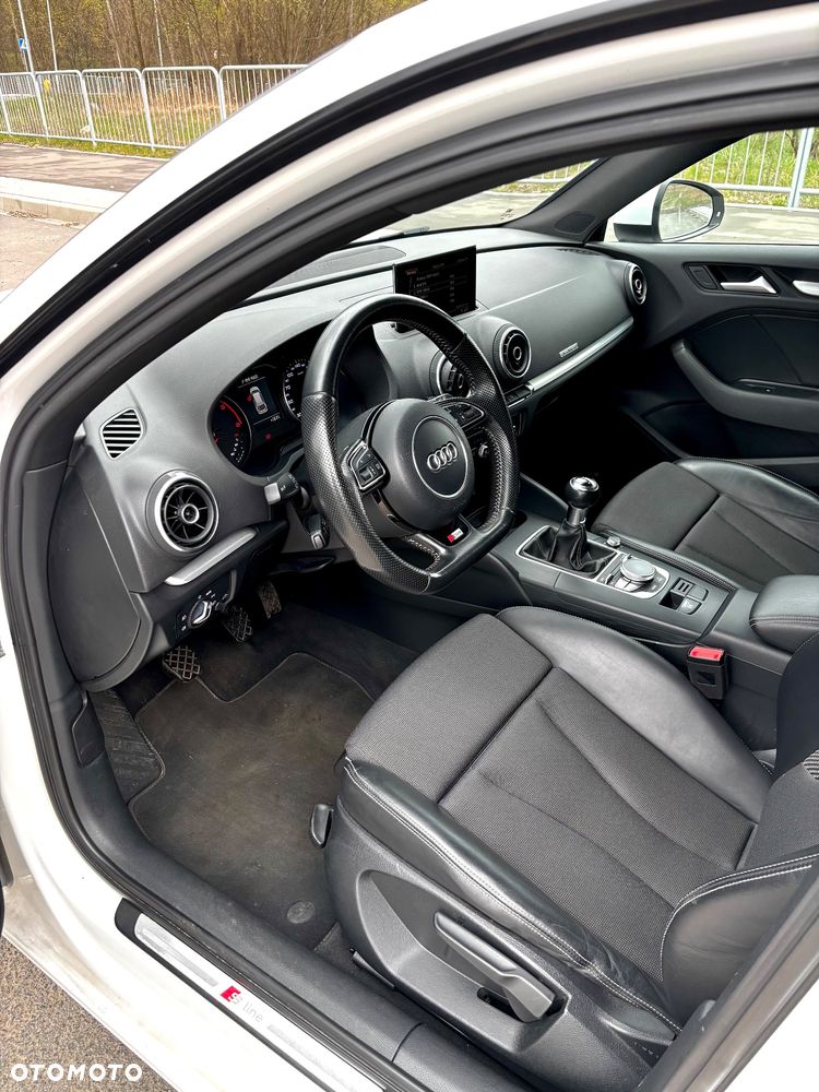 Audi A3 Sportback 2.0 TDI quattro S line Sportpaket - 9