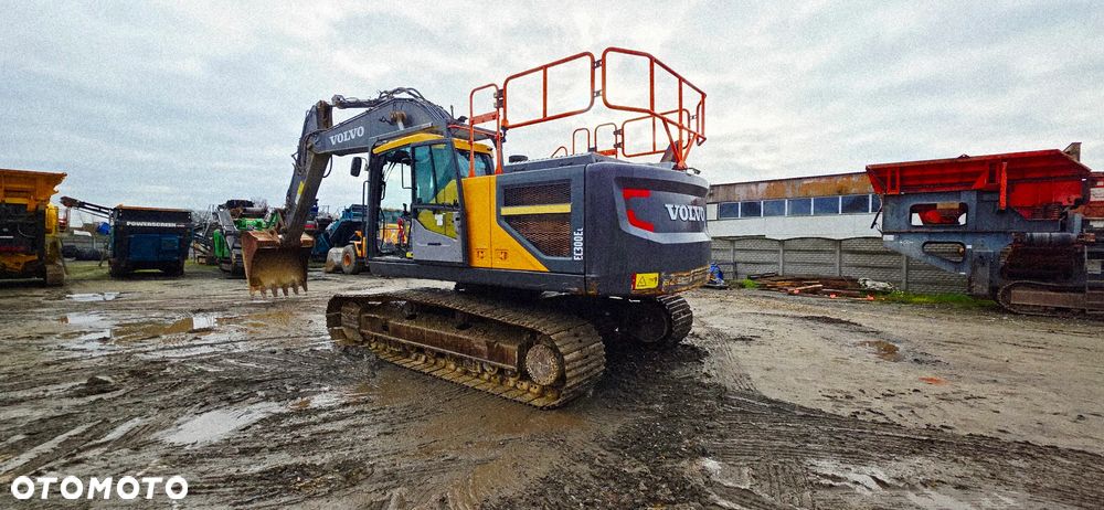 Volvo EC 300EL - 2