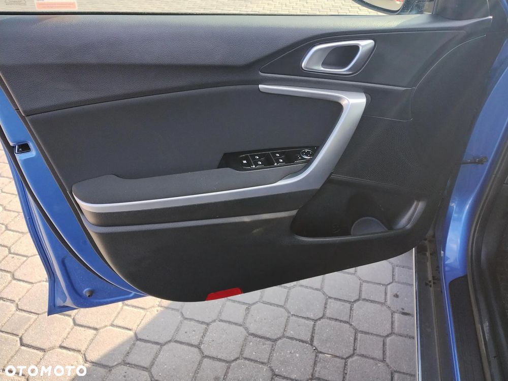 Kia XCeed 1.5 T-GDI M DCT - 11