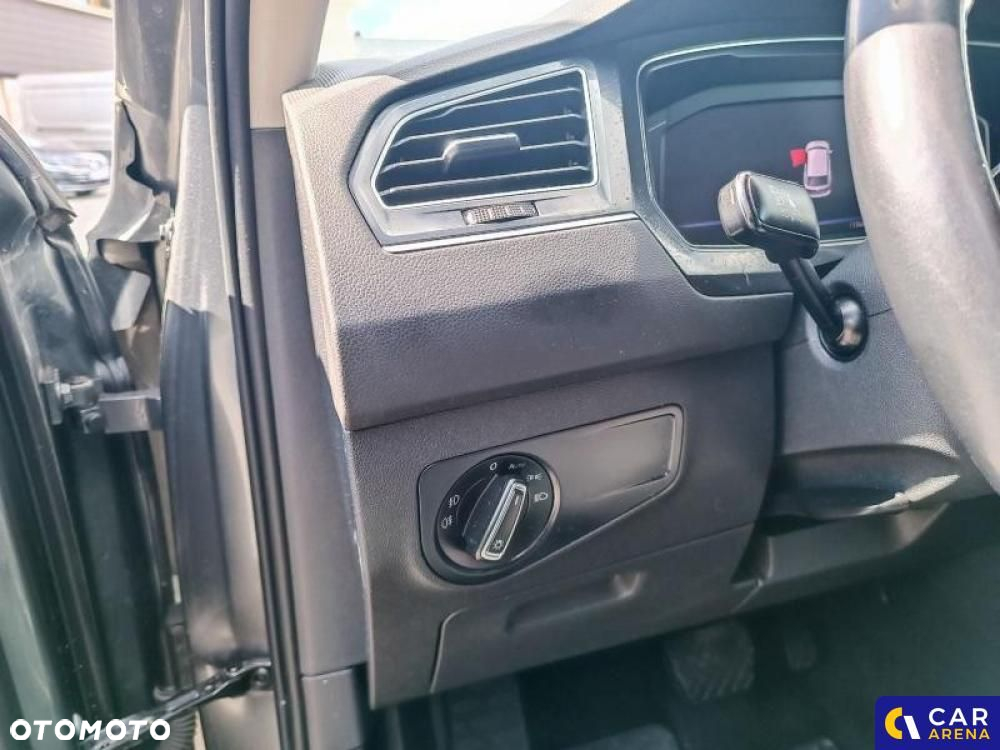 Volkswagen Tiguan - 20