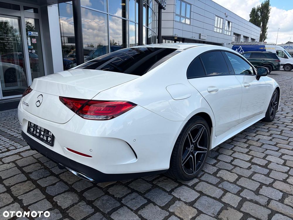 Mercedes-Benz CLS 300 d 9G-TRONIC AMG Line - 4