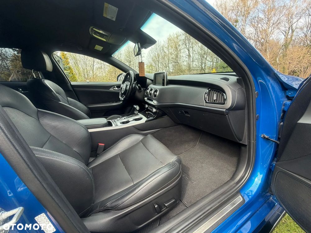 Kia Stinger 3.3 T-GDI AWD GT - 15