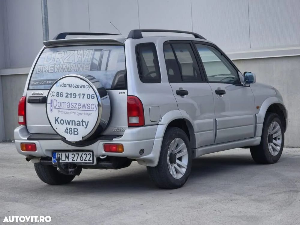 Suzuki Grand Vitara 2.0 Comfort Limited - 3