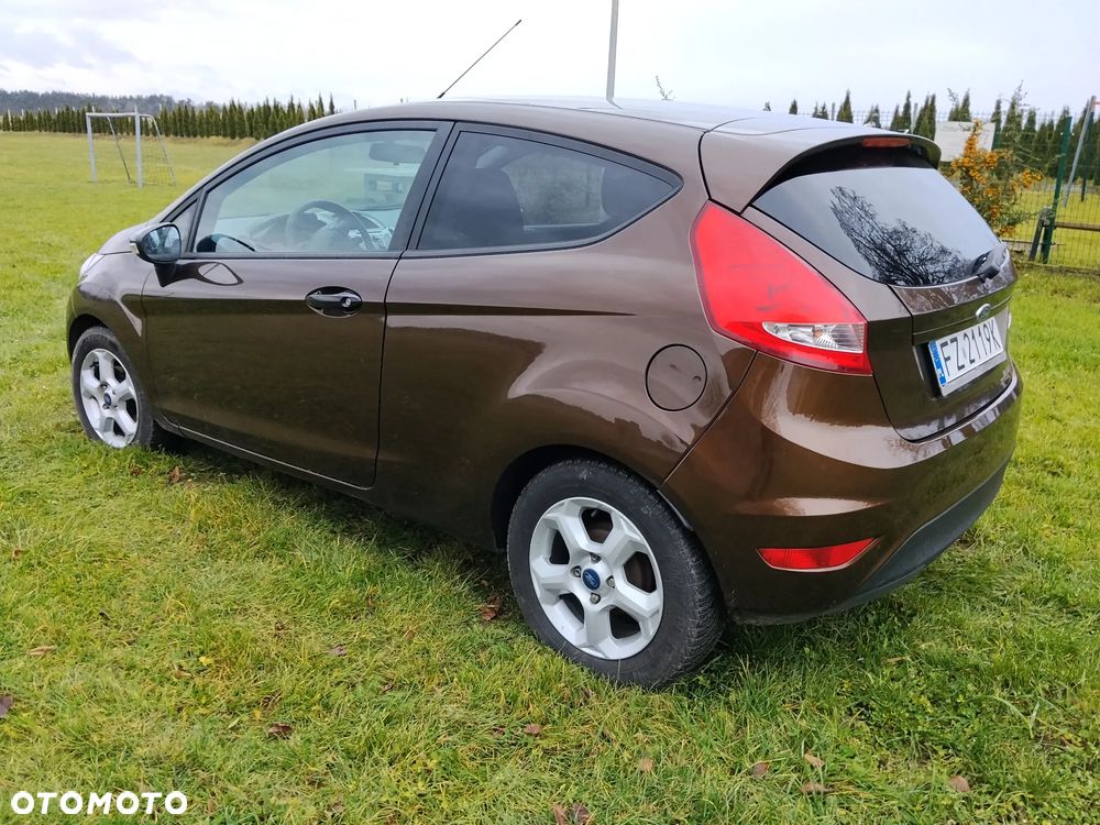 Ford Fiesta 1.25 Trend - 6