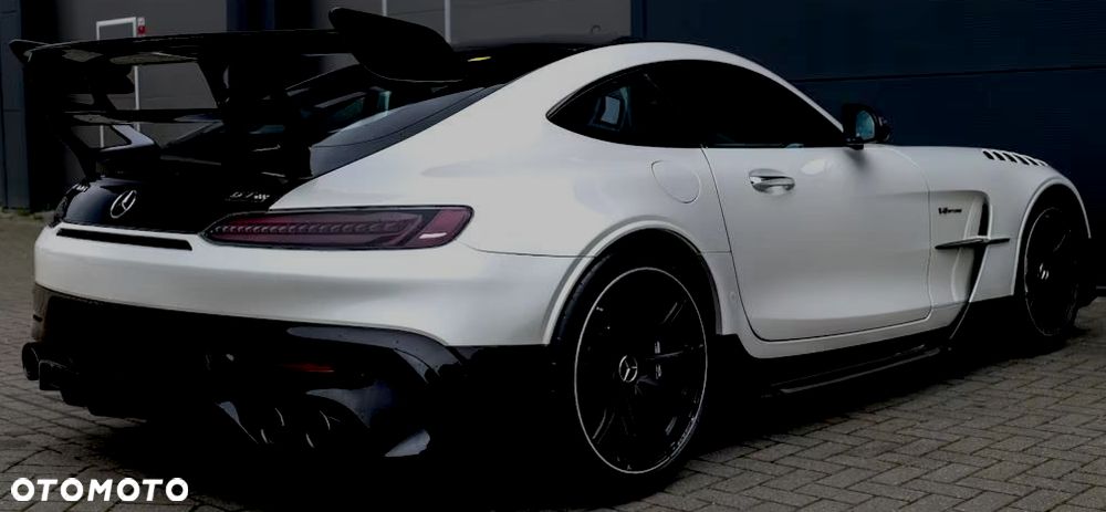 Mercedes-Benz AMG GT - 2