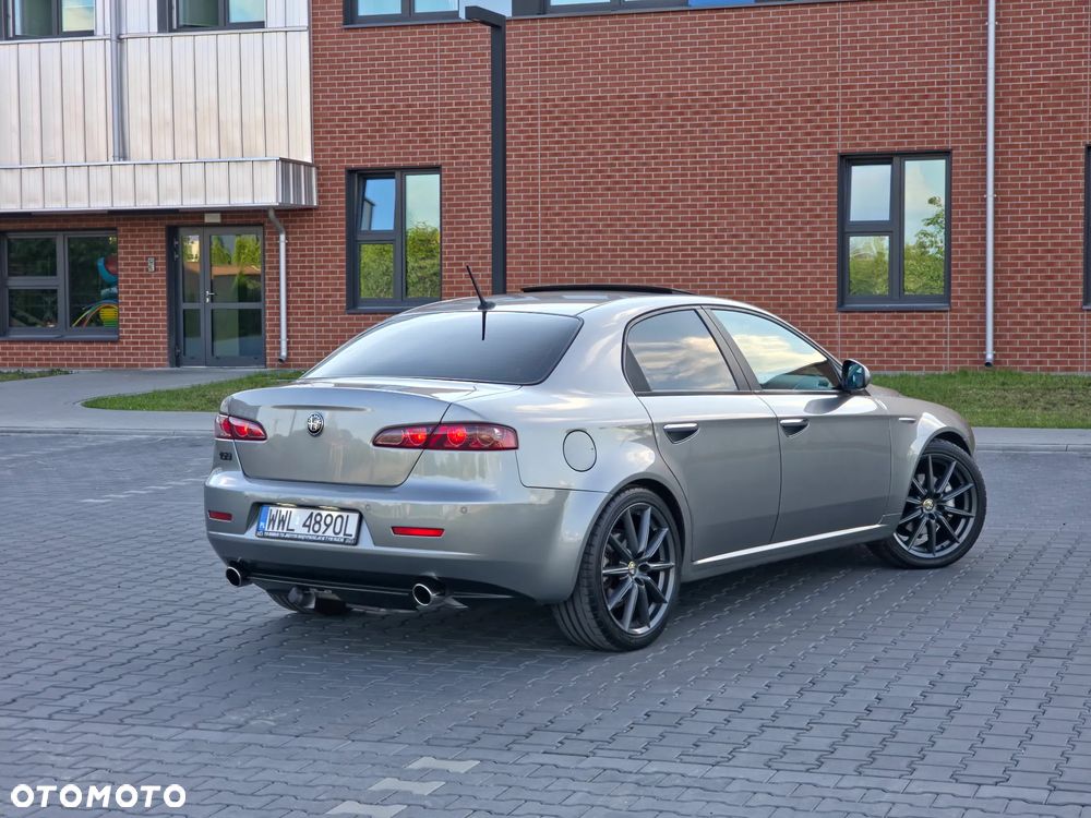 Alfa Romeo 159 - 3