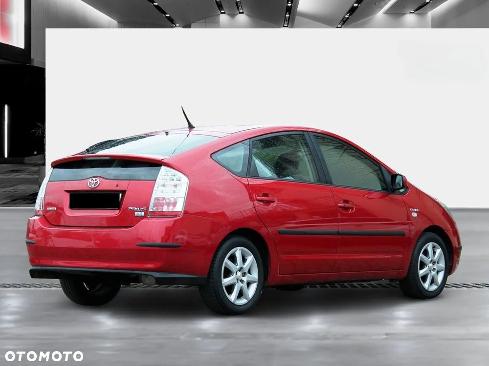 Toyota Prius 1.5 VVT-i Sol (nav) - 4