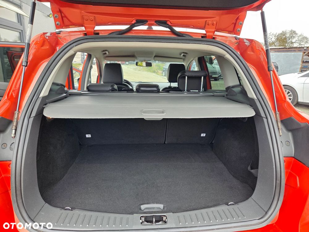 Ford Kuga 2.0 TDCi 4x4 Titanium - 22