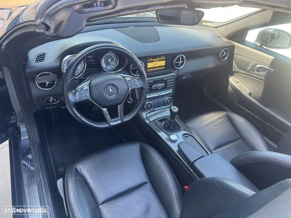 Mercedes-Benz SLK 200 (BlueEFFICIENCY) - 12