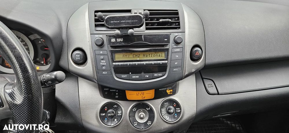 Toyota RAV4 2.2 D-4D 4WD Executive - 9