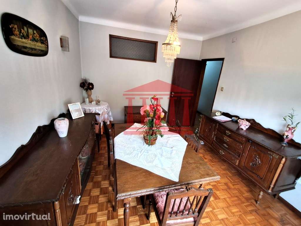 MORADIA V3 EM BANDA - ARCOZELO - Grande imagem: 4/11