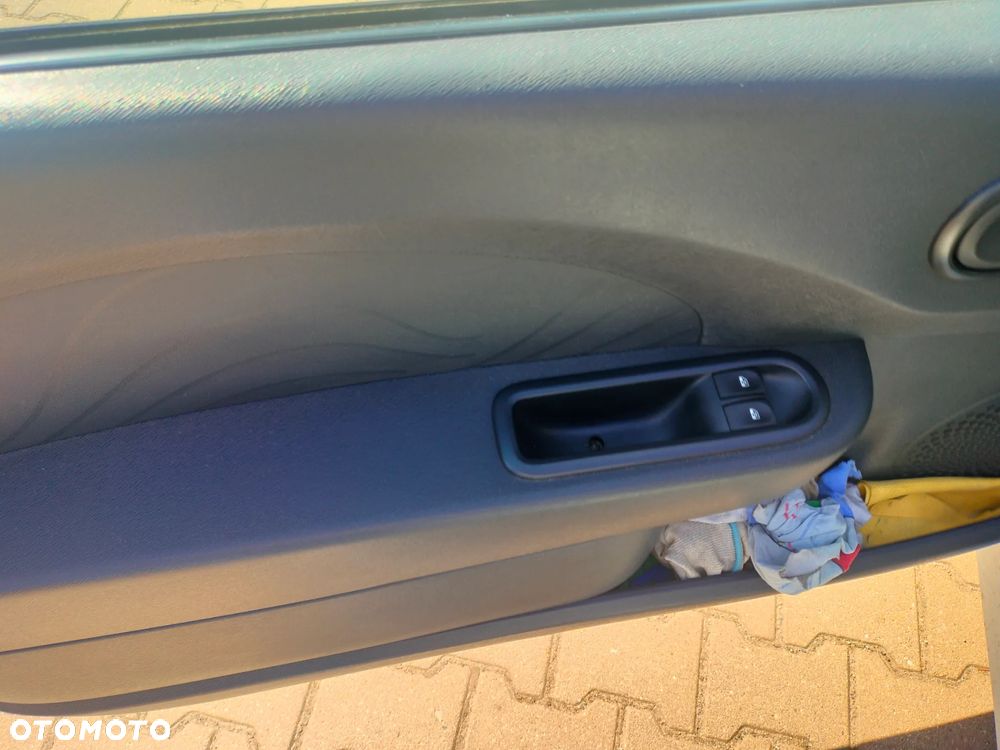 Renault Twingo 1.2 16V Access - 9