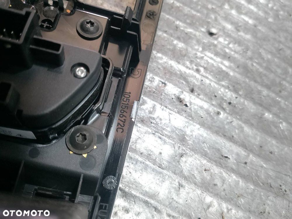 PRZYCISK HAMULCA RĘCZNEGO PORSCHE MACAN 105156672C - 4