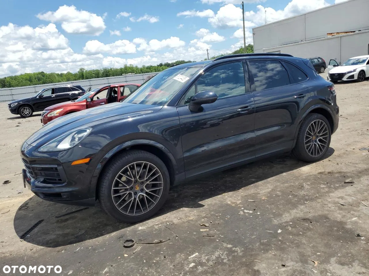 Porsche Cayenne - 3
